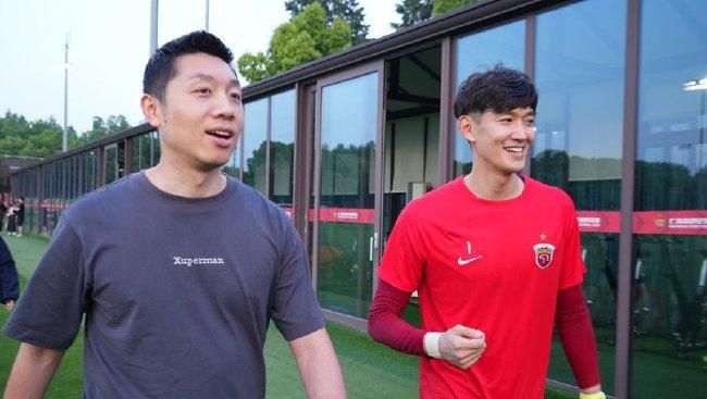《奇异博士2》的次周跌幅在MCU中只比《黑寡妇》67.8%和《无敌浩克》的70%低